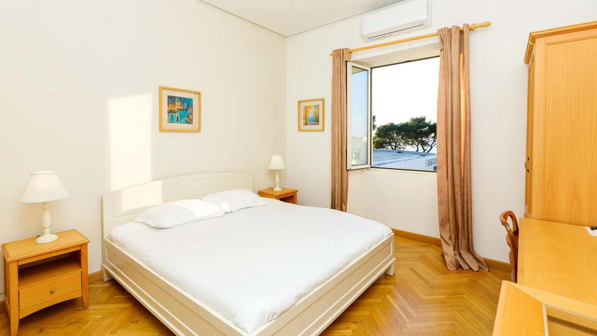 Le Palazzine Hotel Vlorë 4*,  Albânia