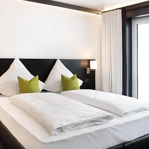 https://ts-hotel.com-bavaria.com